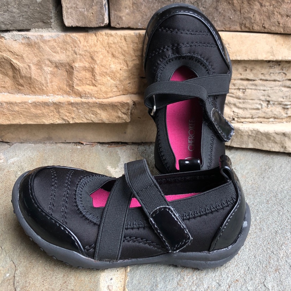 Mary Janes. Velcro. Size 6.
